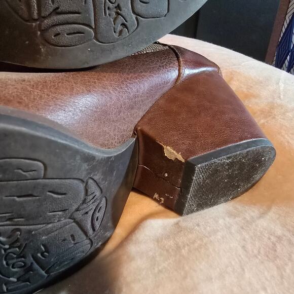 Korks by Kork-Ease brown chunky heel strap leather ankle boots booties size 9.5 - Picture 10 of 12